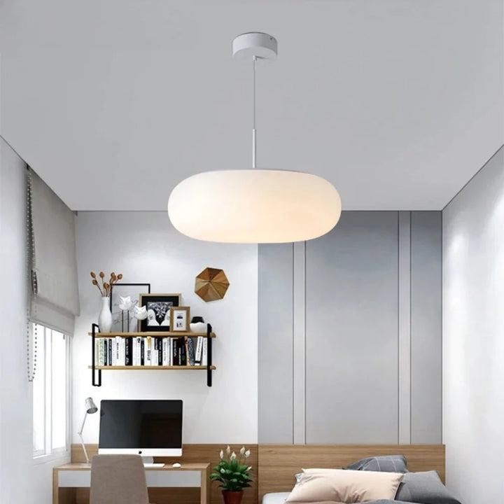 Skanto | Moderne Krem Pendellampe i Enkelt Kronestil med Varm LED Belysning