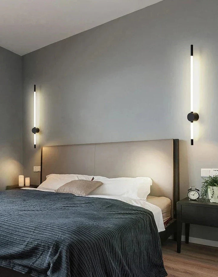 Skanto | AstraBeam – Vertikal LED Vegglampe for Moderne Interiør