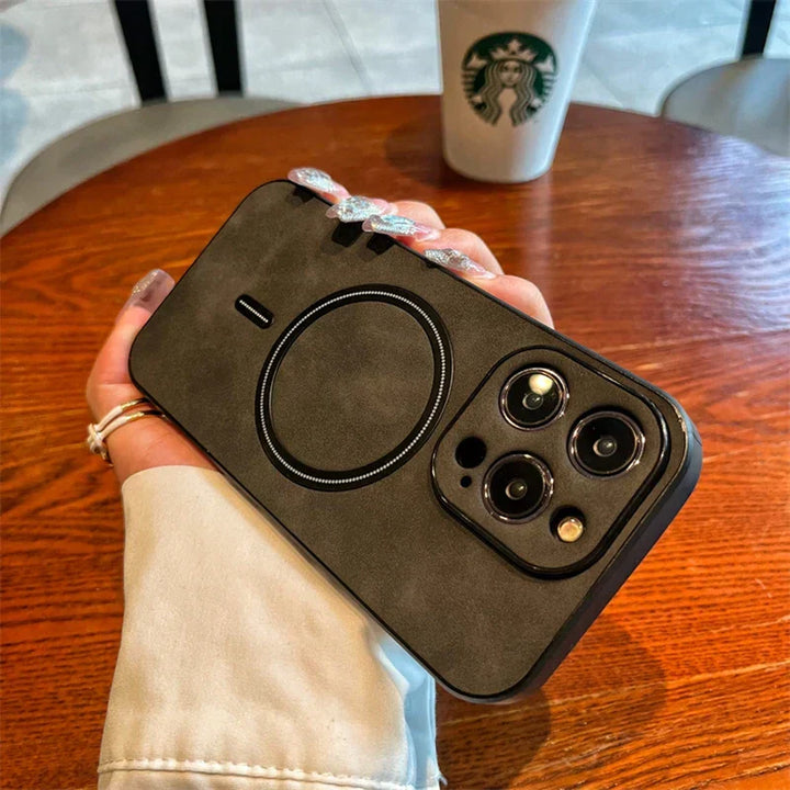 Skanto | Luxury Deer Leather Apple iPhone Case | Magnetisk telefonveske, trådløs veske, MagSafe, trådløs lading, beskyttelsesveske, deksel for iPhone 15, 14, 13 Pro Max Plus