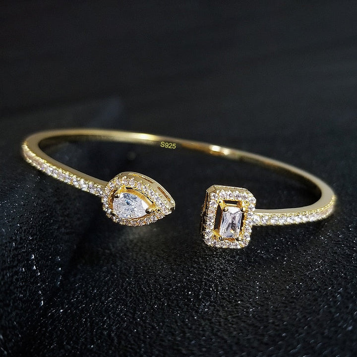 Skanto | Kjærlighet Designer Luksus Sommerfugl Justerbar Åpen Armbånd