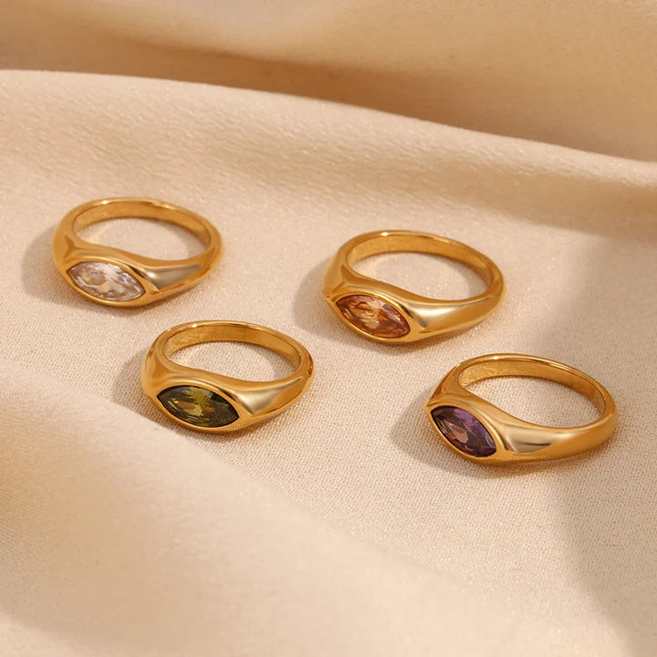 Skanto | 18k Ovalt Diamantskåret Ring