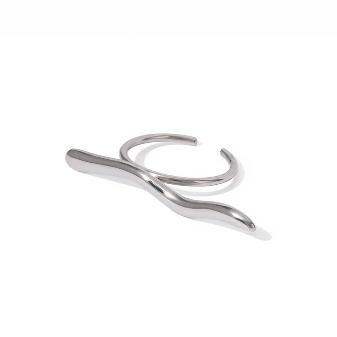 Skanto | Distinkt Bar Ripple Ring