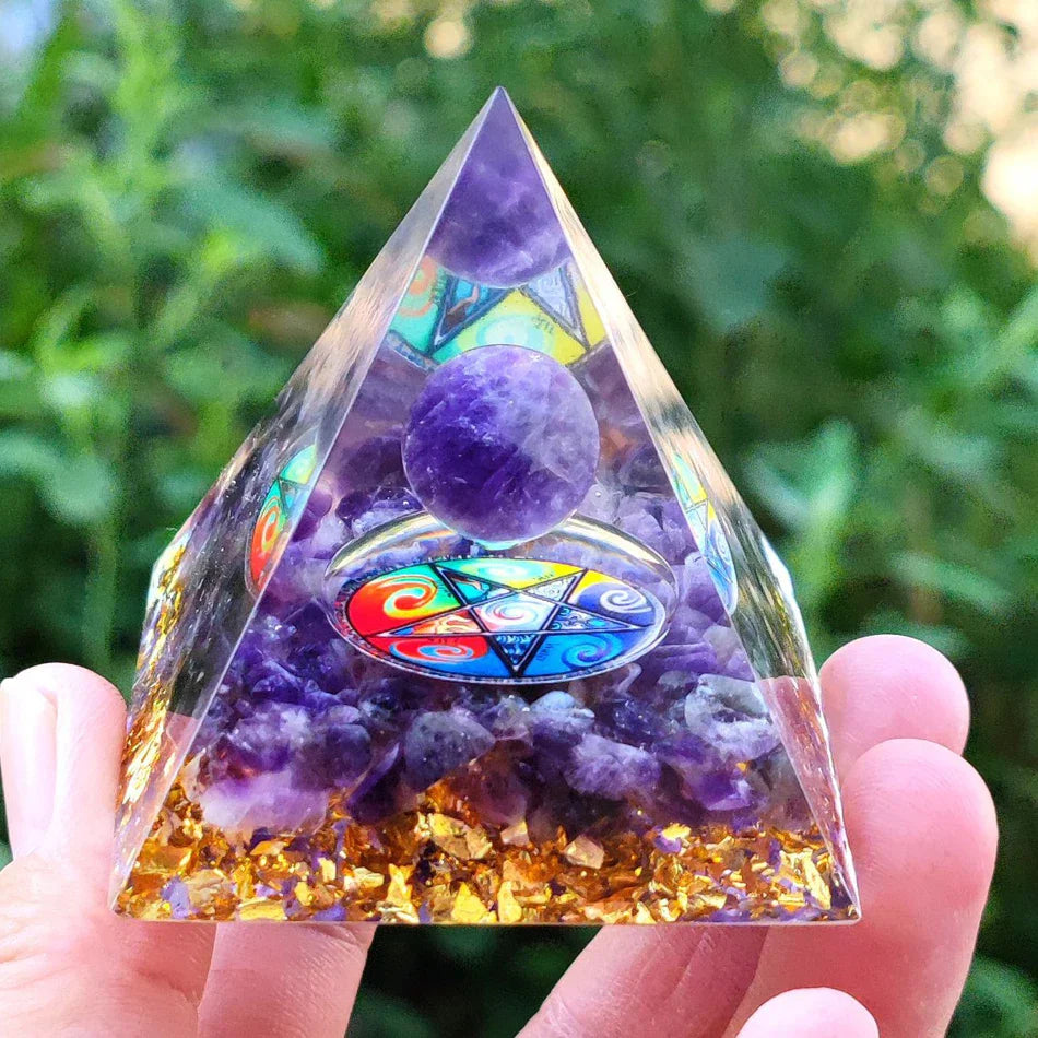 Skanto | Orgonitt-pyramide helbredelse krystaller energigenerator med ametyst pendel - Reiki chakra meditasjonsverktøy og romdekor