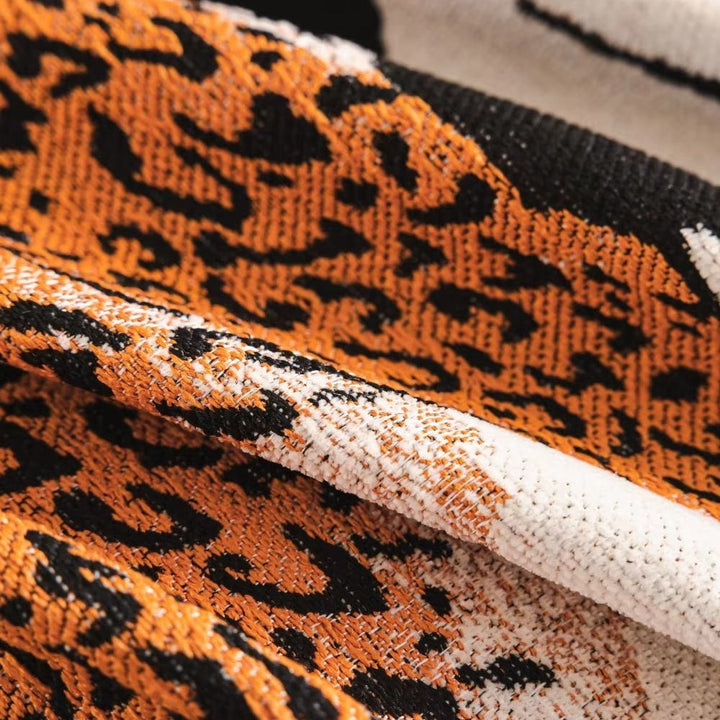 Skanto | Savara Leopard Sofa Kastteppe