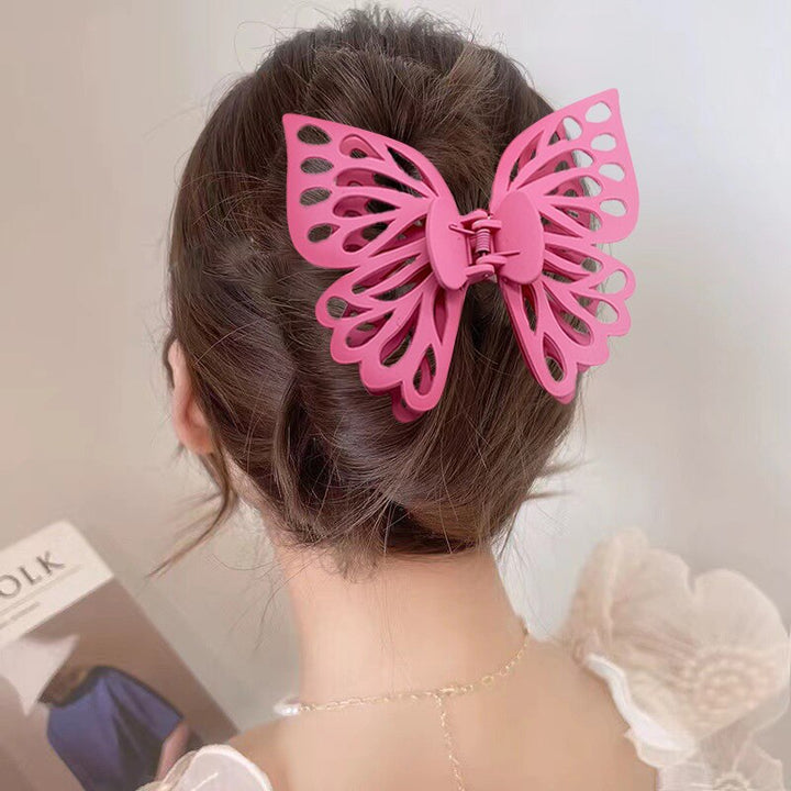 Skanto | Oversized Butterfly Hair Claws