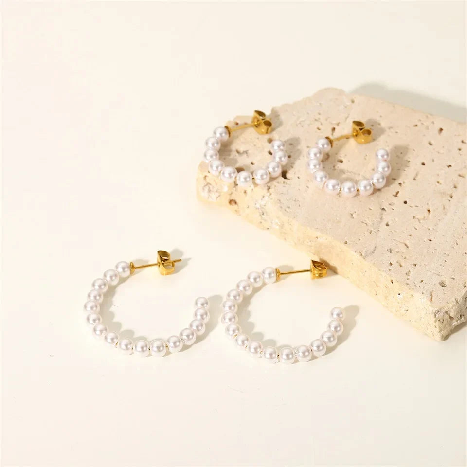 Skanto | Elegant C Hoop Perle Øredobber