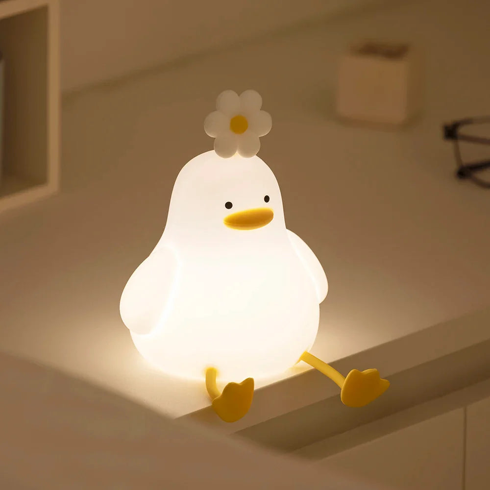 Skanto | QuackGlow LED Nattlys | Sød and Design | Myk Silikon | 3 Lysnivåer | USB-ladbar | 12 × 10 × 12 cm