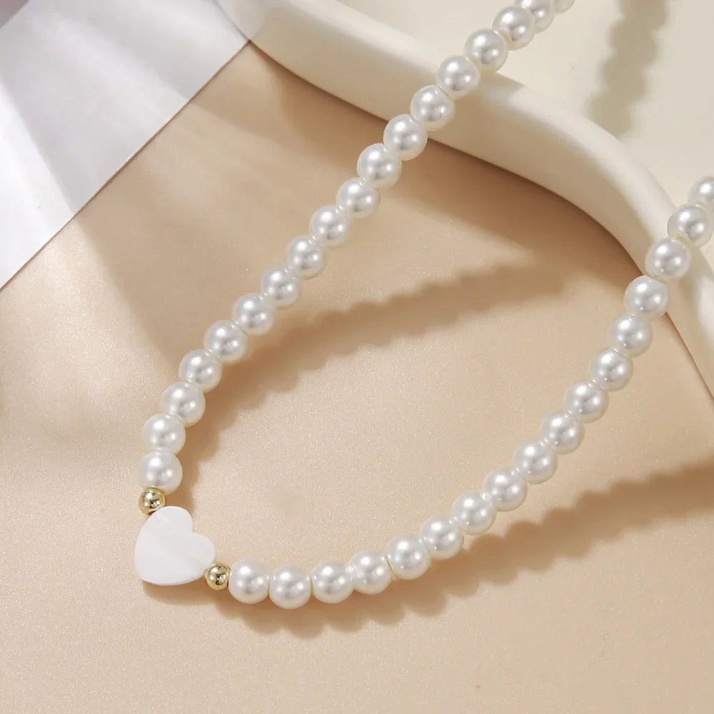 Skanto | Klassis Pearl Heart Choker Necklace