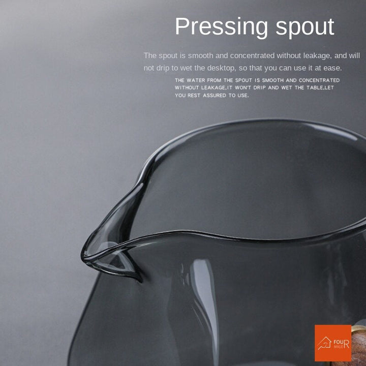 Skanto | Japansk Glass Teapot med Trehåndtak, Koke Teapot, Elektrisk Keramisk Komfyr, Te Maker, Høy- Kvalitets Te Set, Varmebestandig Teapot, 700 ml