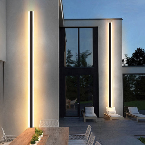 Lang Stripe LED Elegant Vegglampe | Skanto