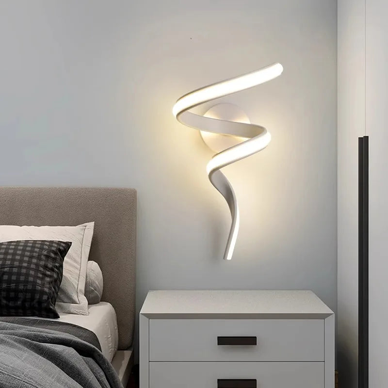 Skanto | LED Vegglampe NordLED Vegglys | Nordisk Spiral Design | Modern & Energisparende | For Soverom, Gang & Stue Spiral Lysestake for Trap Soverom Nattbord Studie Gang Bakgrunn Innendørs Dekor Veggbelysningsarmaturer