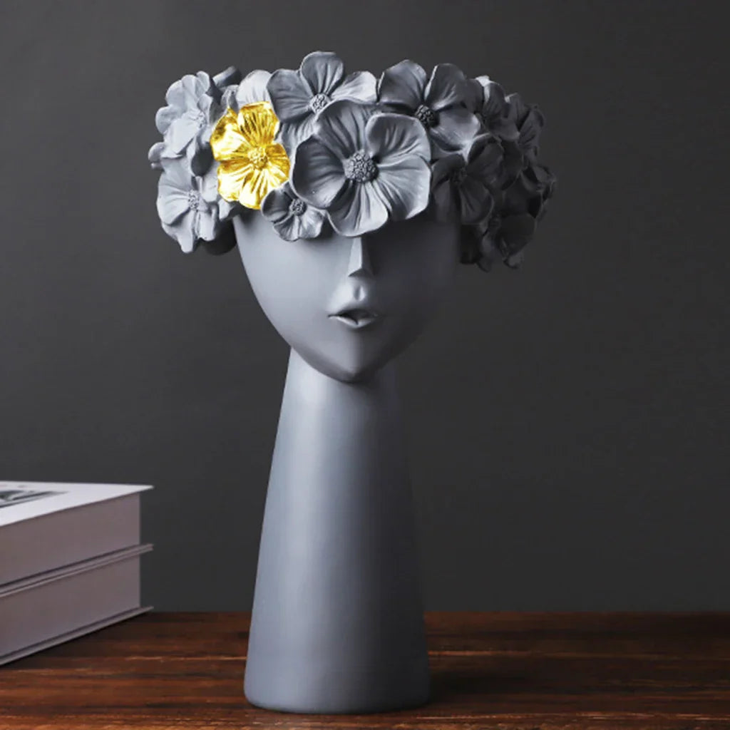 Skanto | Nordisk Jente Hode Blomst Harpiks Vase Statue Blomst Blomster Vaser for Kontor Skrivbord Tørkede Blomster Ornamenter Dekor Beholder