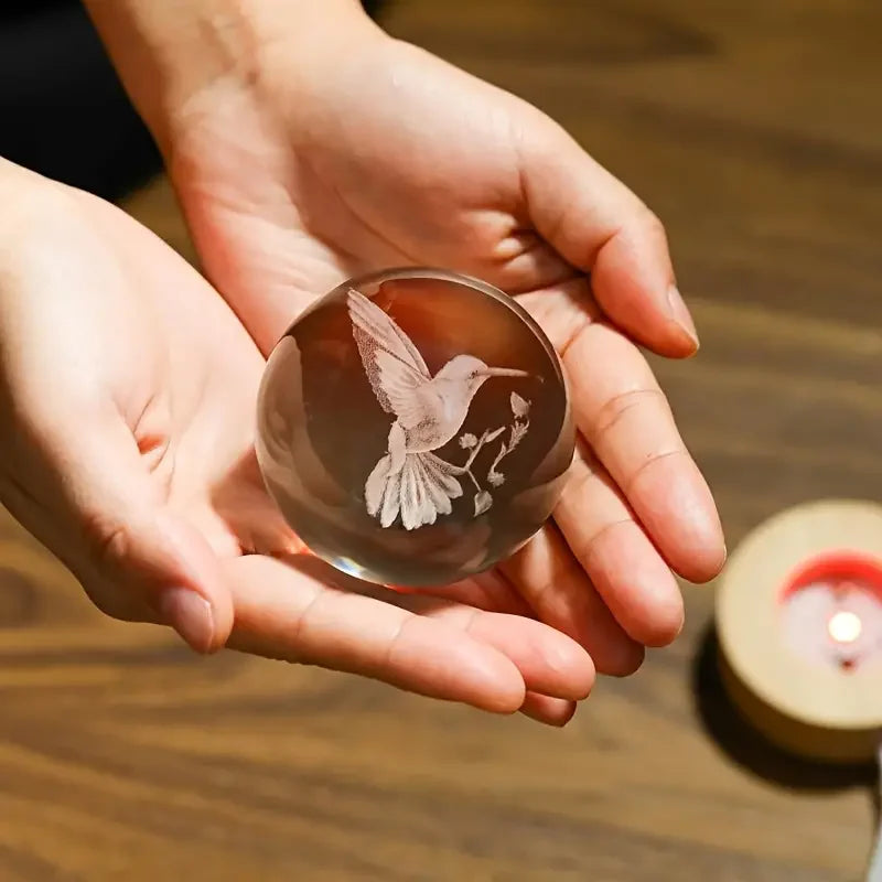 Skanto | Colibria Krystall Ball Kolibri | 3D Lasergravering & LED Base | Dekorasjon & Gaveidé