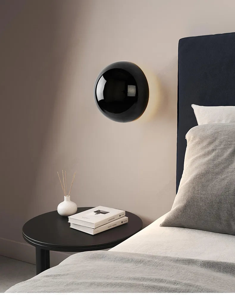 Skanto | AuroraLume – Nordisk Vegglampe i Aluminium og Akryl