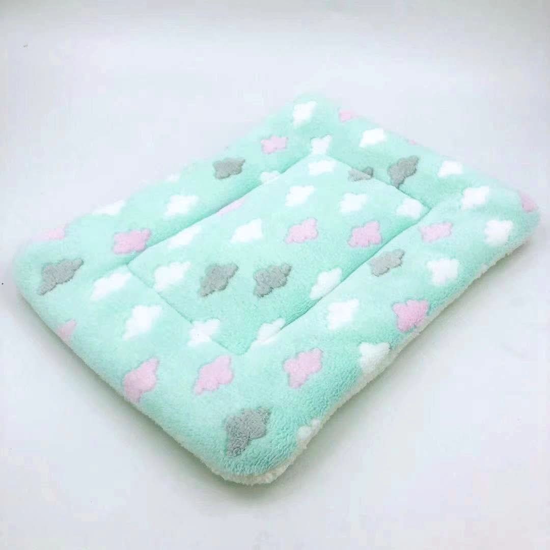 Skanto | Fluffy fleecepute for avslappet dyresøvn