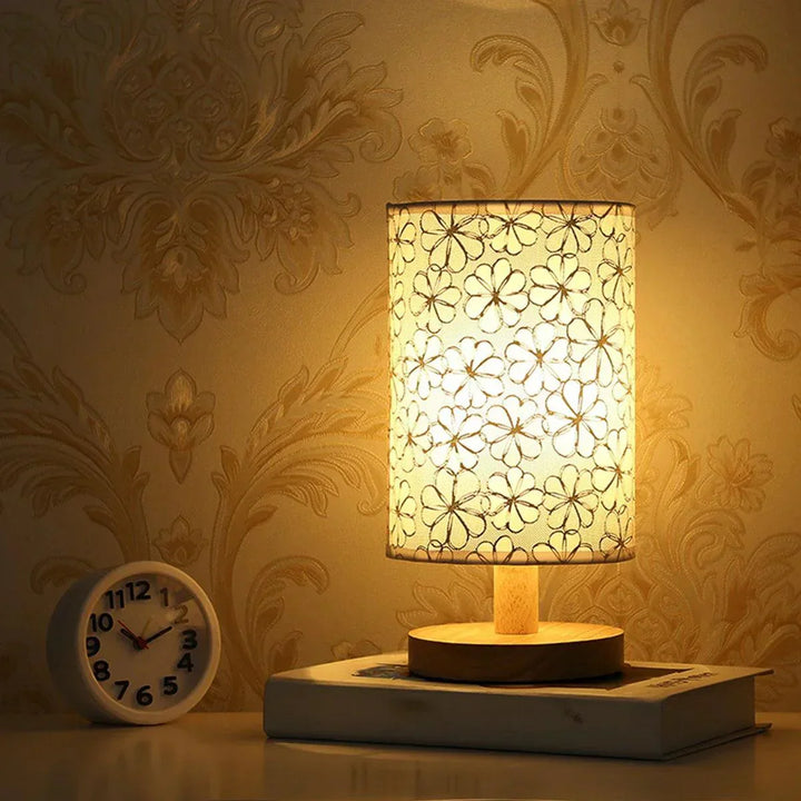 Skanto | LumaVita - Elegant Solid Wood Design Lampe