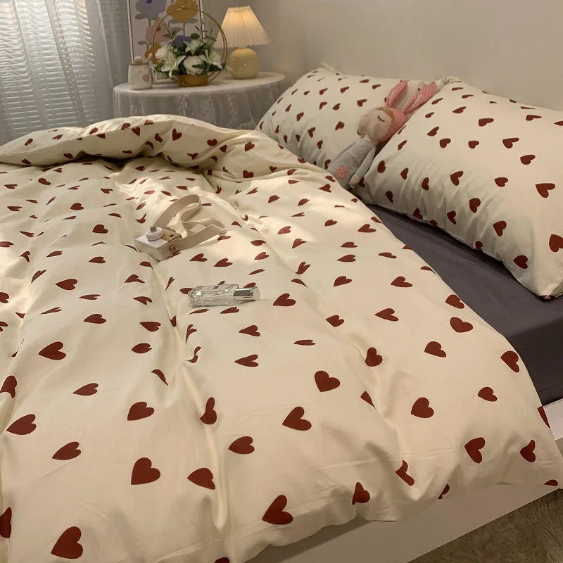Skanto | CozyLove | Twin, Full & Queen Duvet Cover Set – Myk koreansk stil sengetøy med hjerte-design