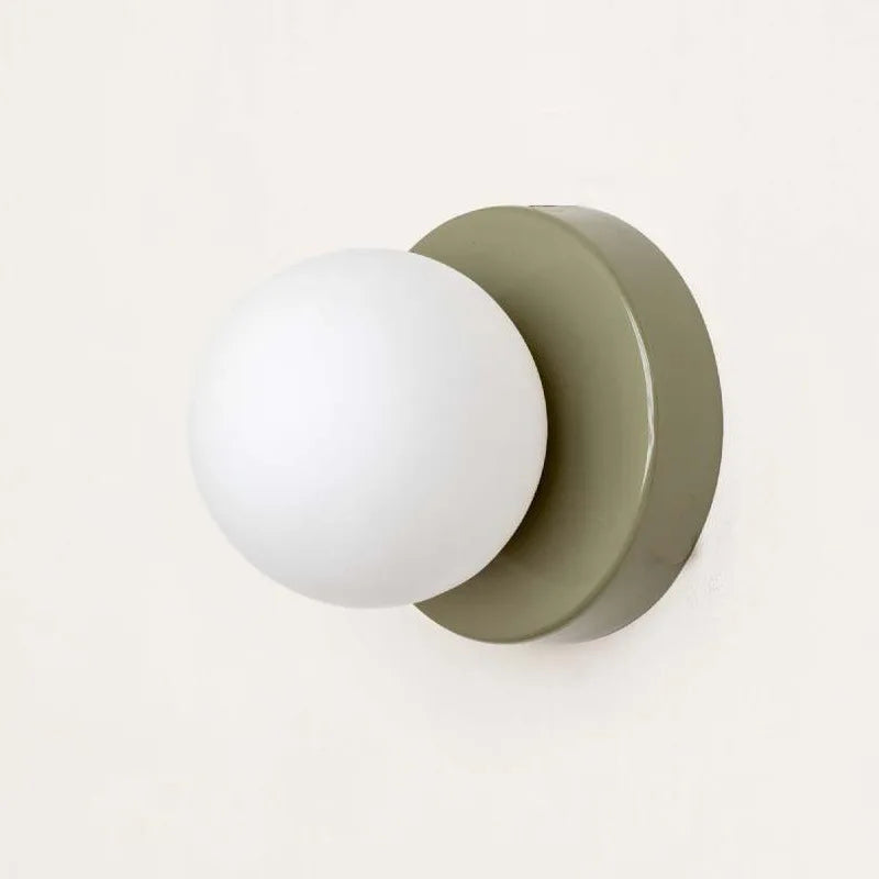 LumiGlobe - Moderne Vegglampe med Glassblokk i Mid-Century Stil Skanto