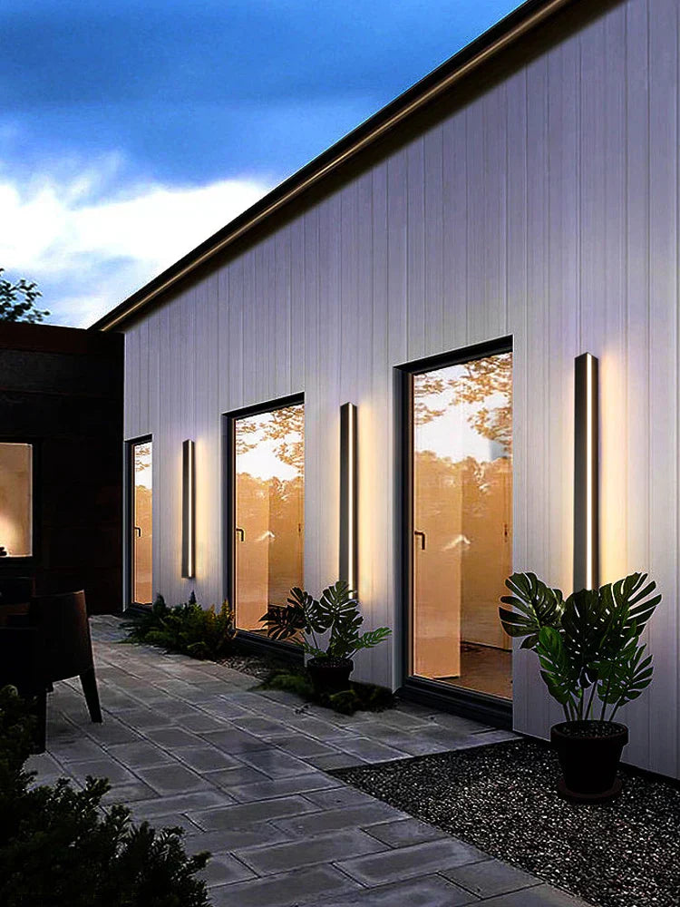 Skanto | NeroEdge SleekLine Vanntett LED Vegglampe – Moderne Utendørslampe i Svart
