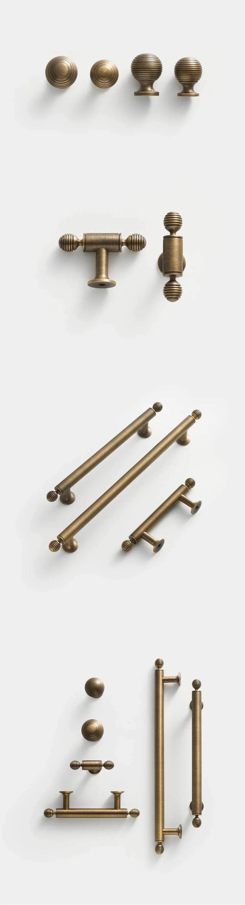 BrassElegance Solid Messing Antikk T-Griff Skanto
