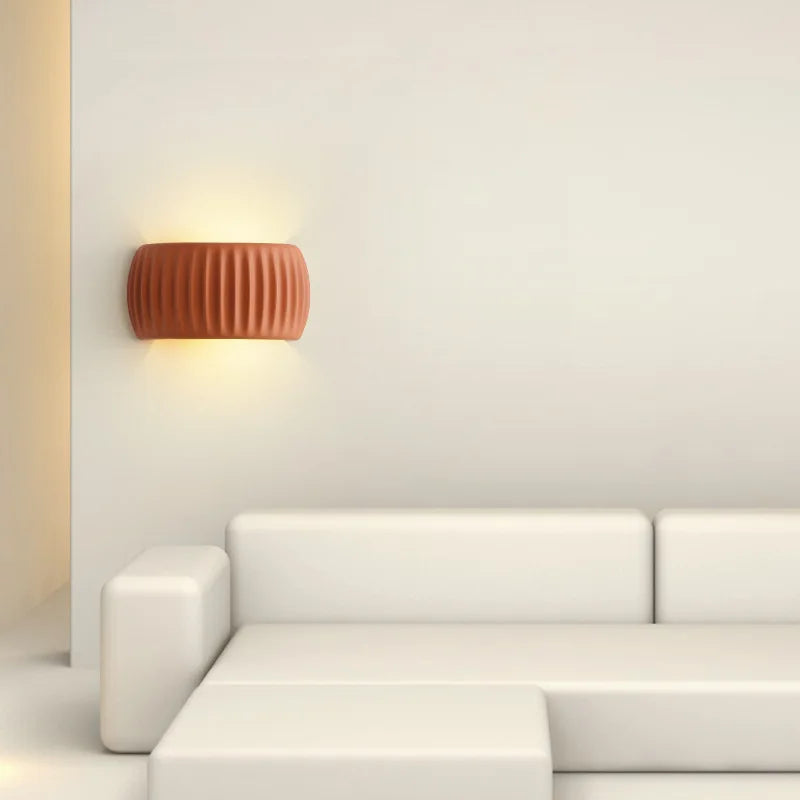 Skanto | ResinGlow - Kunstnerisk Harpiks Vegglampe
