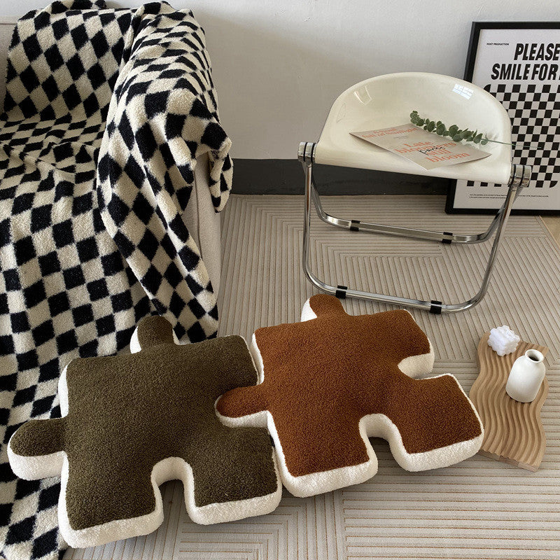 Puzzle Cushion | Skanto