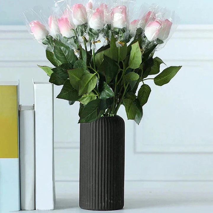 Skanto | LineaForm Moderne Keramikkvase – Kunstneriske Striper Dekorasjon