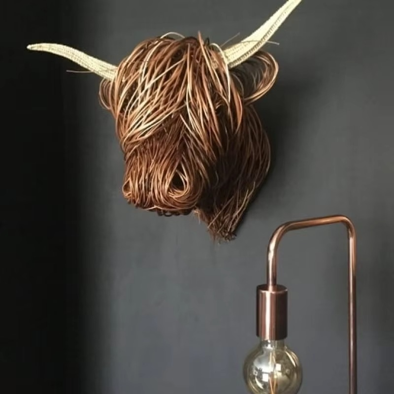 Skanto | Vevd Pilflette Høylandsk Storfe Harpikshjemmet Dekor Figurine