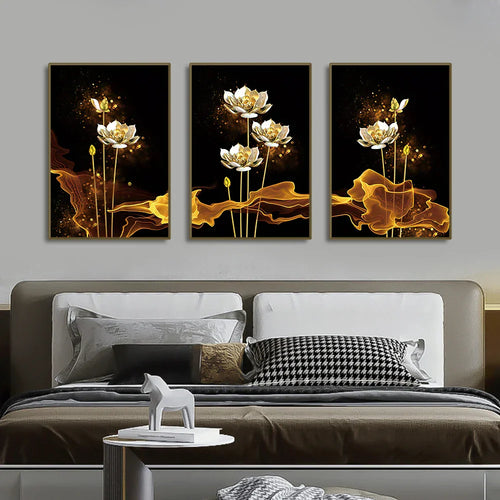 Sett med 3PCs Hvit Gylden Lotus Eksotisk Blomster Veggkunst Fin Kunst Lerret Utskrifter Eksotiske Botaniske Bilder for Luksuriøs Stue Spisestue Soverom Kunst Dekor | Skanto