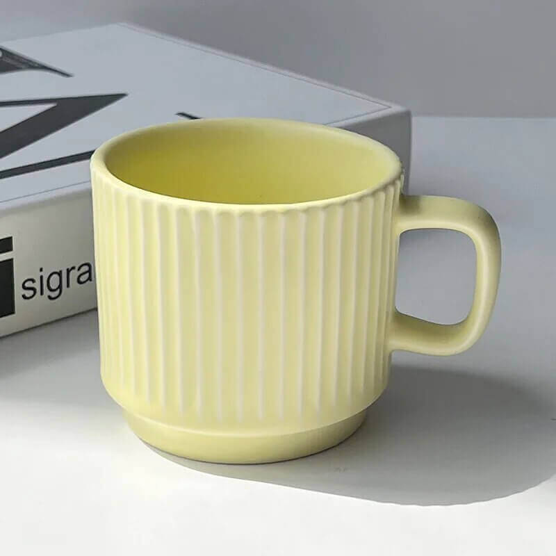 Nordisk inspirert ribbet keramikkruss for kaffe- og teelskere | Skanto