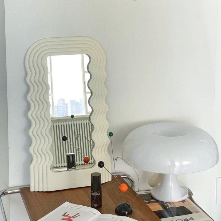 Skanto | Wave Shock Retro Speil