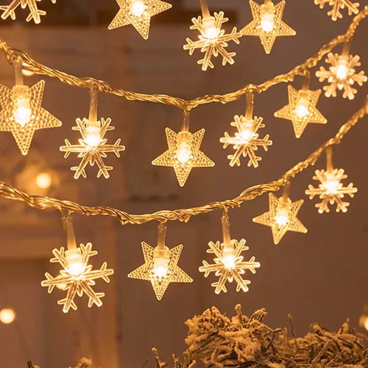Skanto | LED Lyskæde FrostGlow | Snefnug & Juletræsdesign | 2025 Julepynt | Varm Hvid & Farverig | Til Træ & Hjem