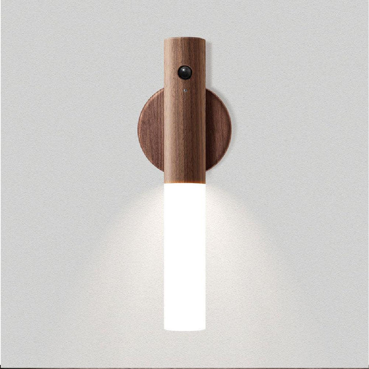 Oppladbar LED-lampe med bevegelsessensor | Skanto
