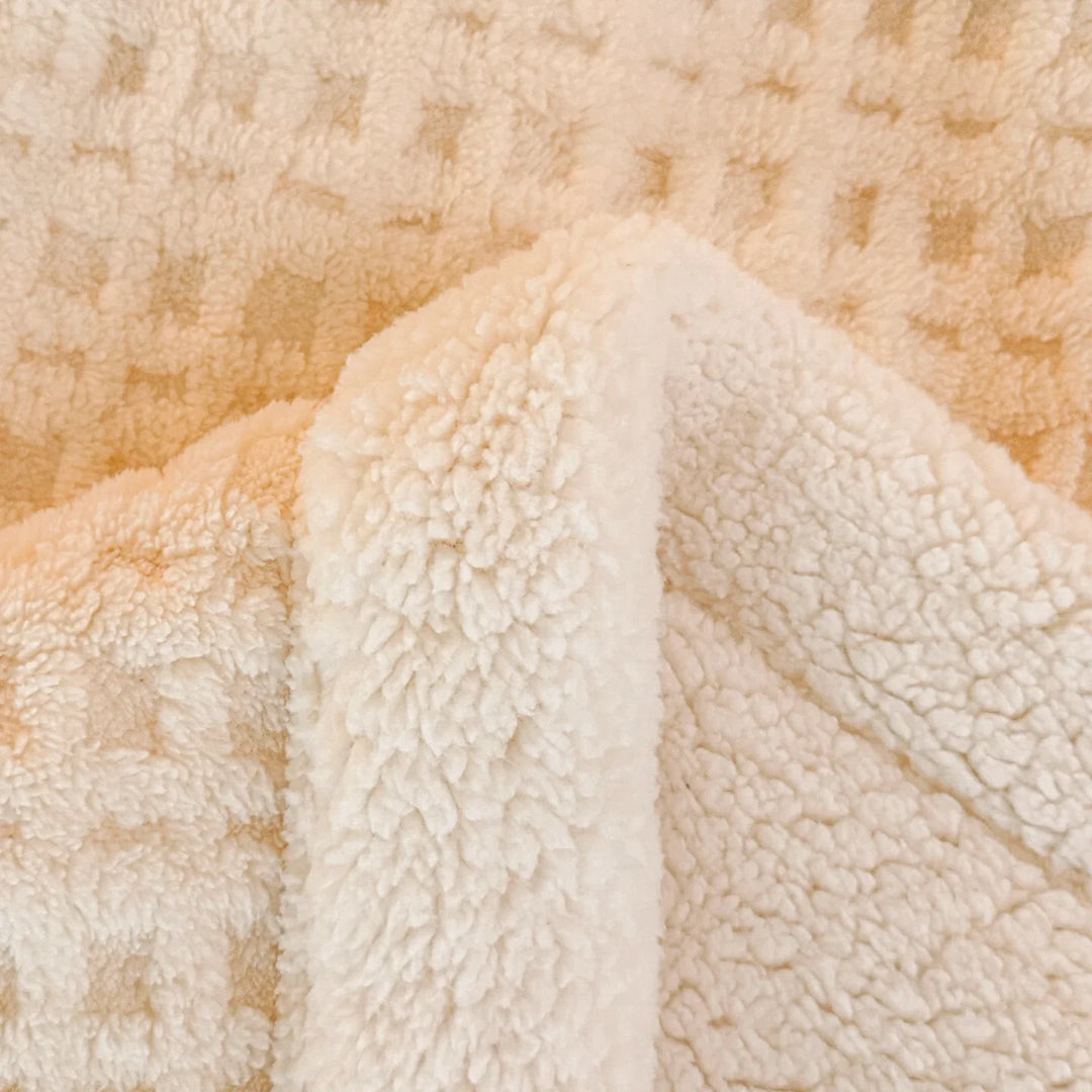 Skanto | Vinter Drøm Teppet – Dobbel Lag Fleece Teppet med Lamull Utseende | Ultra Varmt, Mykt & Hudvennlig | For Sofa, Seng & Kalde Vinterdager