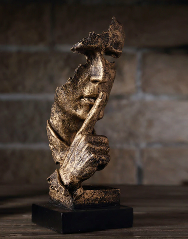 Abstrakt Gull Skulptur "NordicLine" – Moderne Skandinavisk Dekorasjon | Skanto