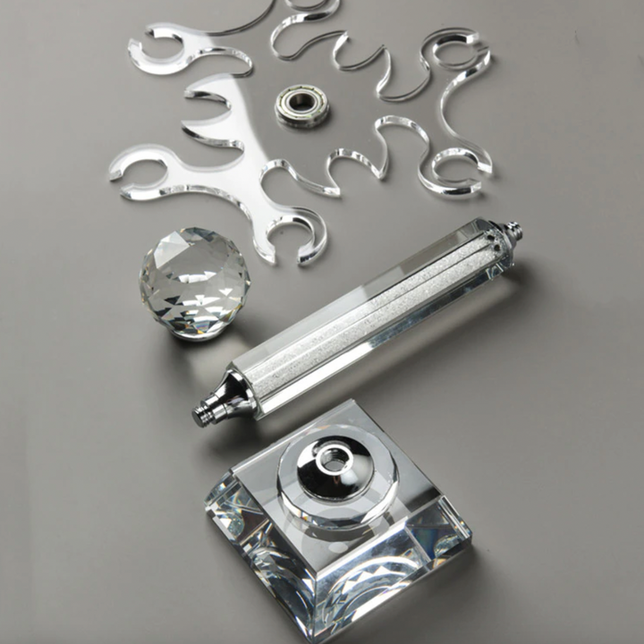 Skanto | Roterebar Krystall Vinglass Holder