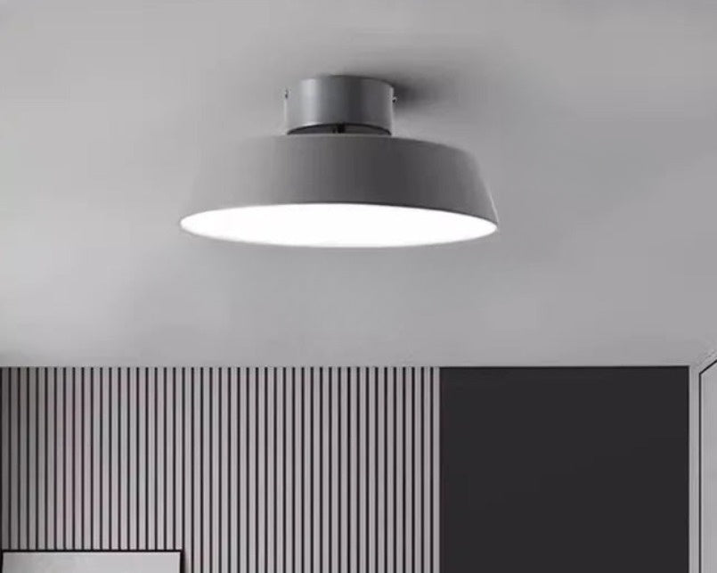 Skanto | Designer LED taklampe med vinkeljustering