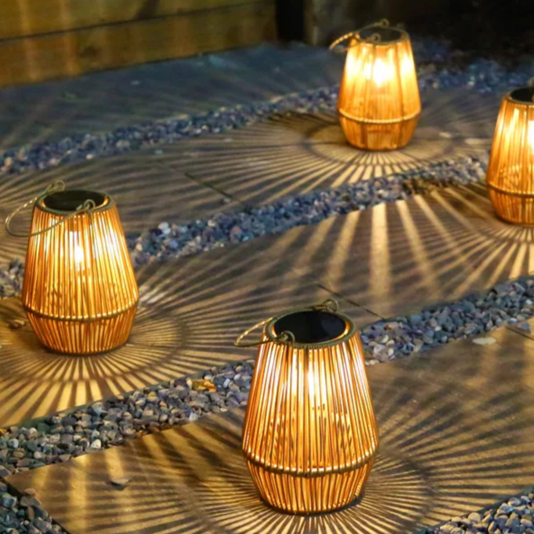 Solar Rattan Lantern Skanto