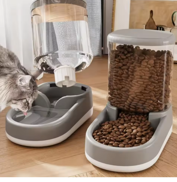 PawFill Fôr- og Vannbeholder Set automatisk | Skanto