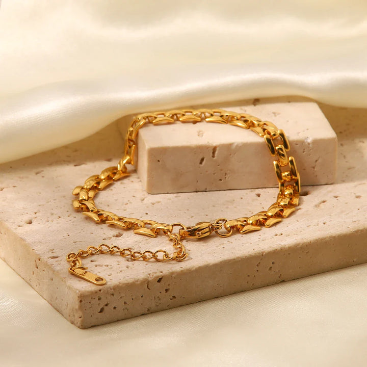 Skanto | 18k Tynn Urmaker Inspirert Armbånd