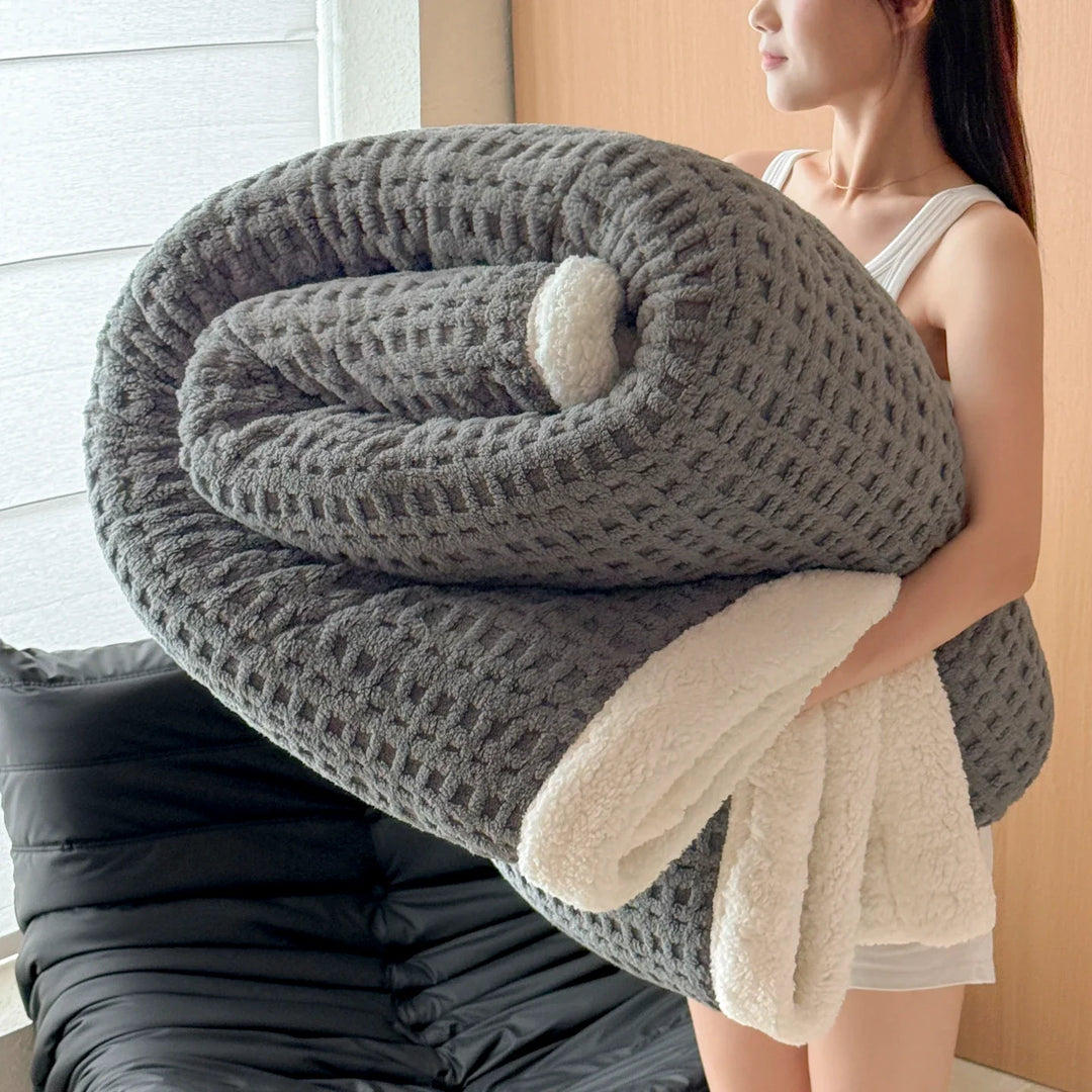 Skanto | Vinter Drøm Teppet – Dobbel Lag Fleece Teppet med Lamull Utseende | Ultra Varmt, Mykt & Hudvennlig | For Sofa, Seng & Kalde Vinterdager