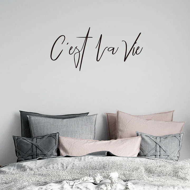 Fransk Liv Inspirerende Sitat Veggklistremerke Avtakbar Peel og Stick Vinyl Veggdekal For Stue Kreativ DIY Hjemmeinnredning | Skanto