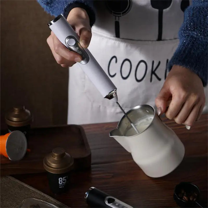 Skanto | CREMIX Elektrisk Melkeskummer & Mixer | 3 Hastigheter | Dobbel Vedlegg Laget av Rustfritt Stål | USB Lading