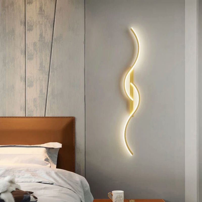 Skanto | GlowCraft – Moderne LED Vegglampe med Kunstnerisk Design
