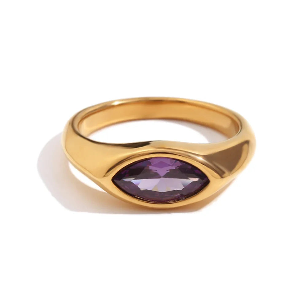 Skanto | 18k Ovalt Diamantskåret Ring