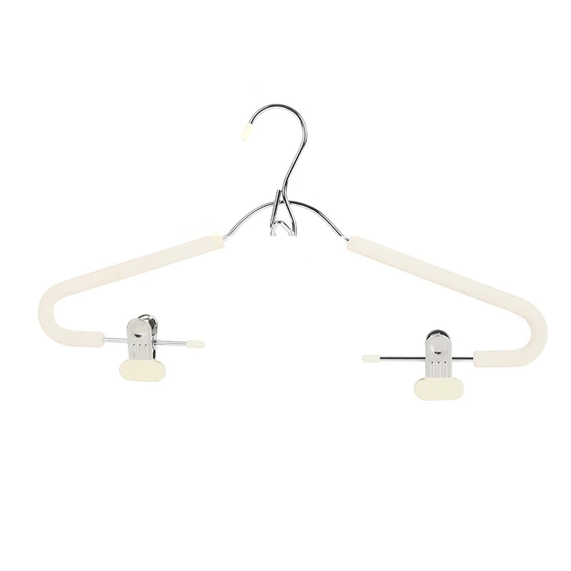 Skanto | Plassbesparende Design Stable Kleshengerset