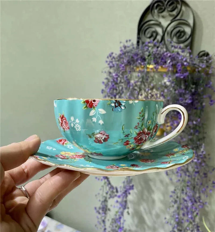 Skanto | Elegant Bone China Porcelain Coffee Cup - Luksuriøs og Unik Design