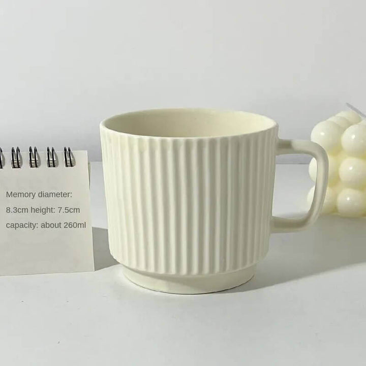 Nordisk inspirert ribbet keramikkruss for kaffe- og teelskere | Skanto