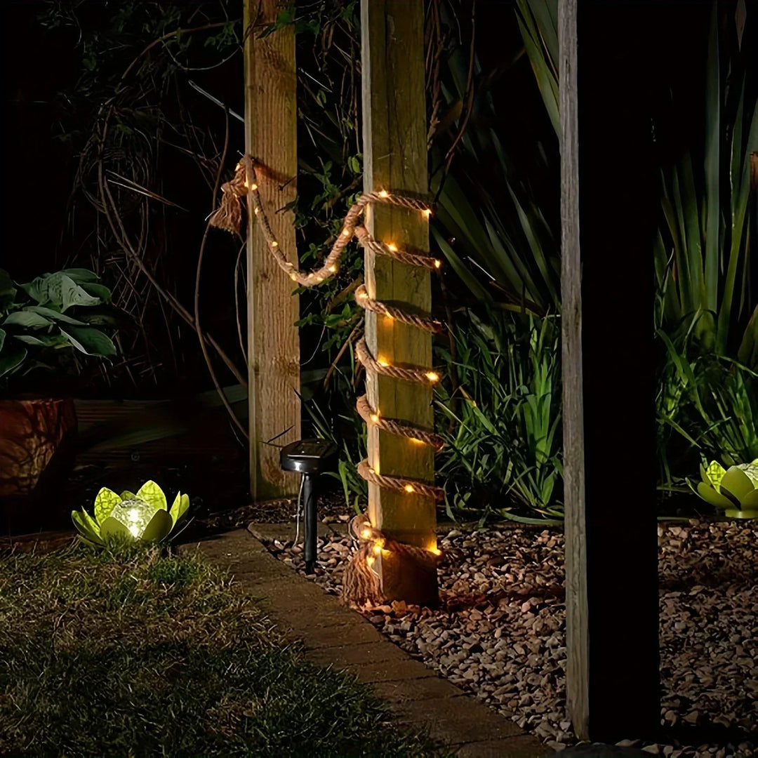 Skanto | Hamp tau solcelledrevet lampe | Holdbar dekorbelysning for hage og terrasse
