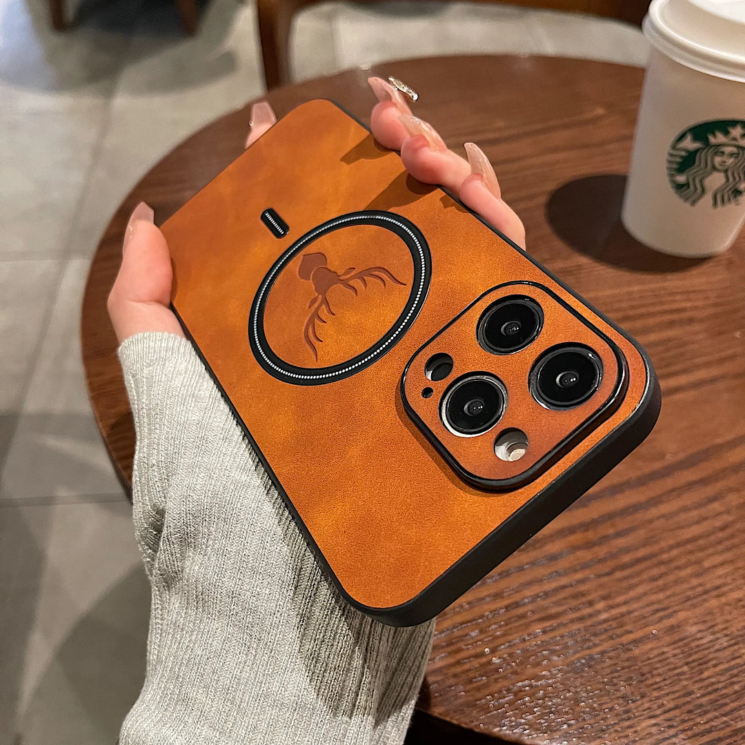 Skanto | Luxury Deer Leather Apple iPhone Case | Magnetisk telefonveske, trådløs veske, MagSafe, trådløs lading, beskyttelsesveske, deksel for iPhone 15, 14, 13 Pro Max Plus